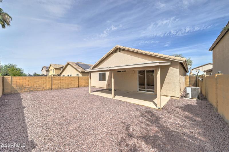 9514 w garfield st-32