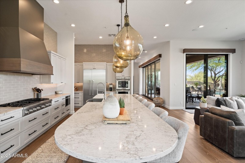 31-Kitchen