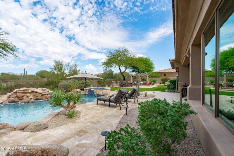 81-Backyard View