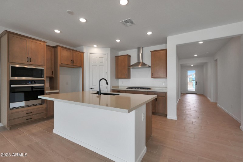 PHX_Landmarke_Lot 1066_Azure_779_Kitchen