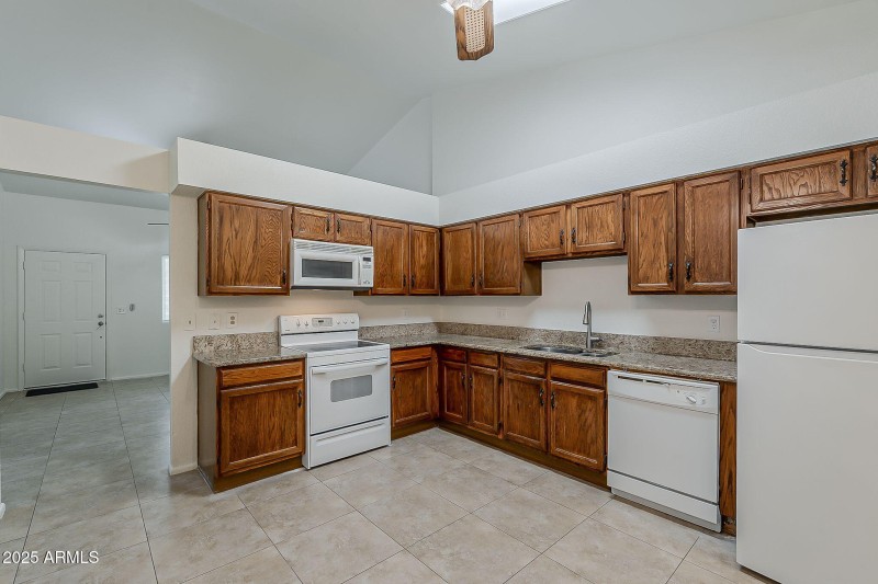 11-web-or-mls-Evergreen-11