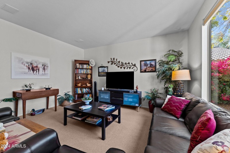 19558 N Desert Garden Dr