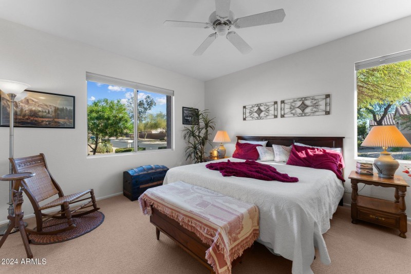 19558 N Desert Garden Dr