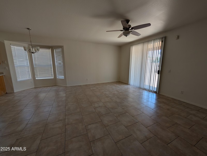 PXL_20250916_202844143