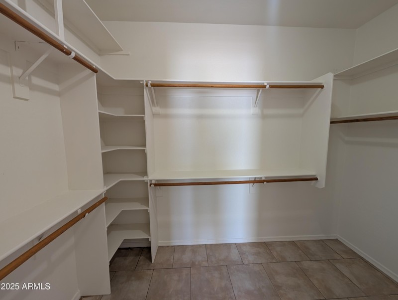 PXL_20250916_203044317