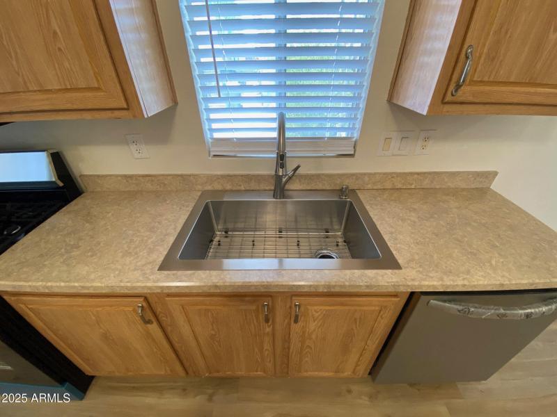 08 kitchen 3