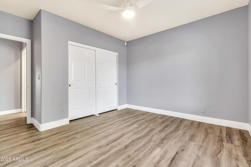 205 E Stacey Ln-29