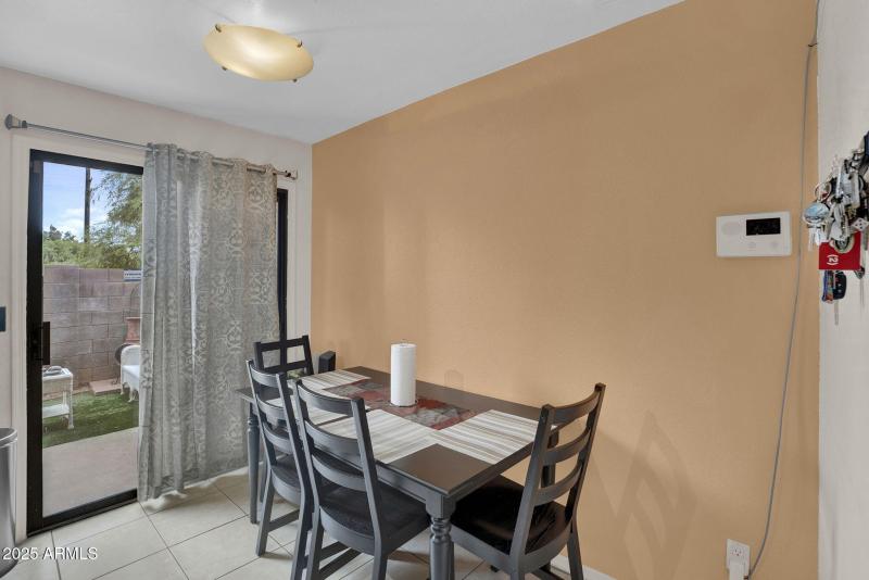18-web-or-mls-3491 N Arizona #83 -9