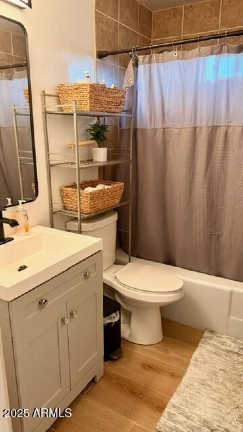 Guest Bath 2
