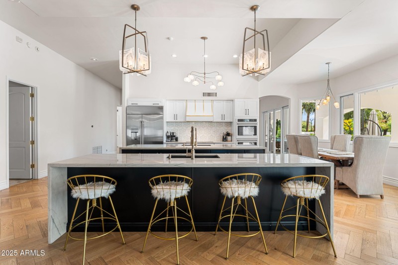 Breakfast Bar