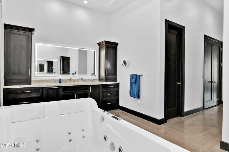 35-web-or-mls-3939-w-fox-rd