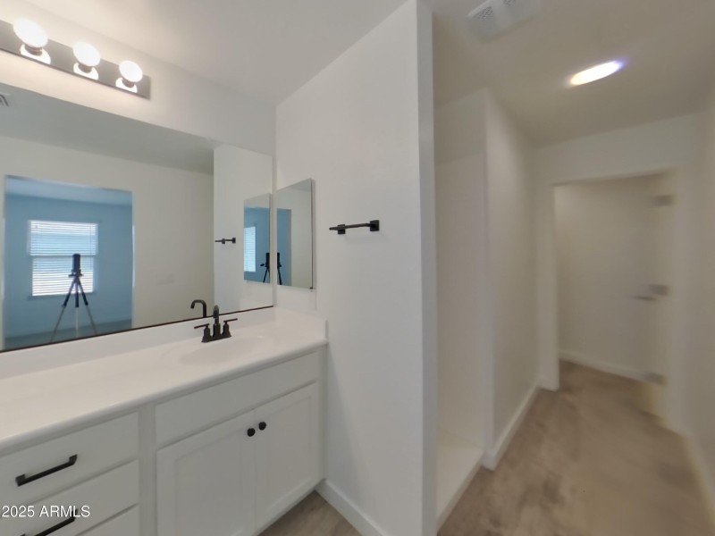 13_pc_okuxak9EVL_ZKBvEFLerl_layout_0