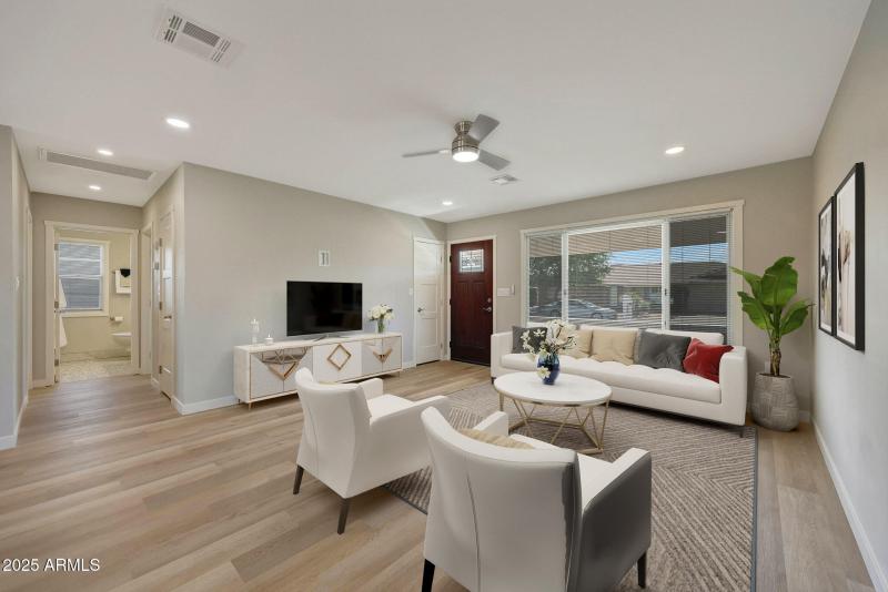 SB LIVING 2