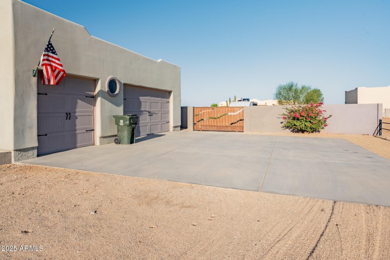 30305 N 243rd Ave-44