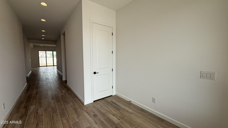 05 - Foyer
