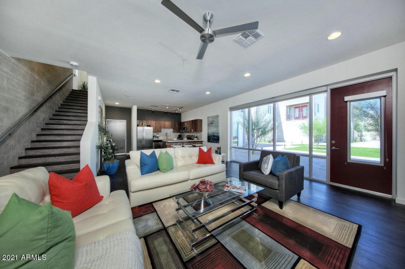 20180307204535465916000000-o