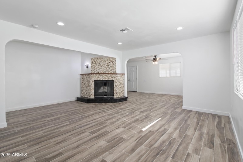 1_8815 n 30th ave phoenix az 1