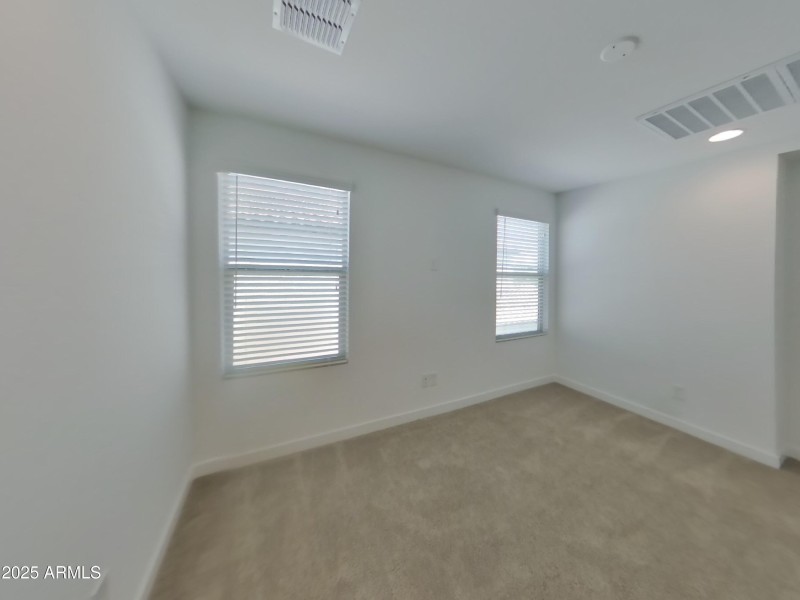 12_pc_VlqivdfBbB_w3eQr0GtCy_layout_3