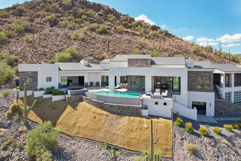 86-web-or-mls-E Lone Mountain Rd-S1009-0