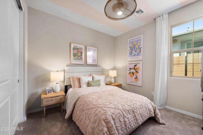 31-22808-E-Round-Up-Way-31