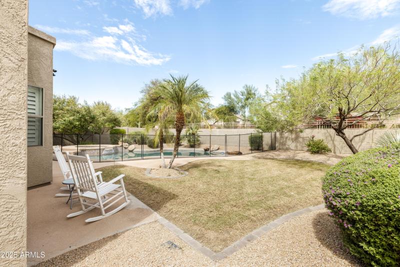 Backyard_Photo_2