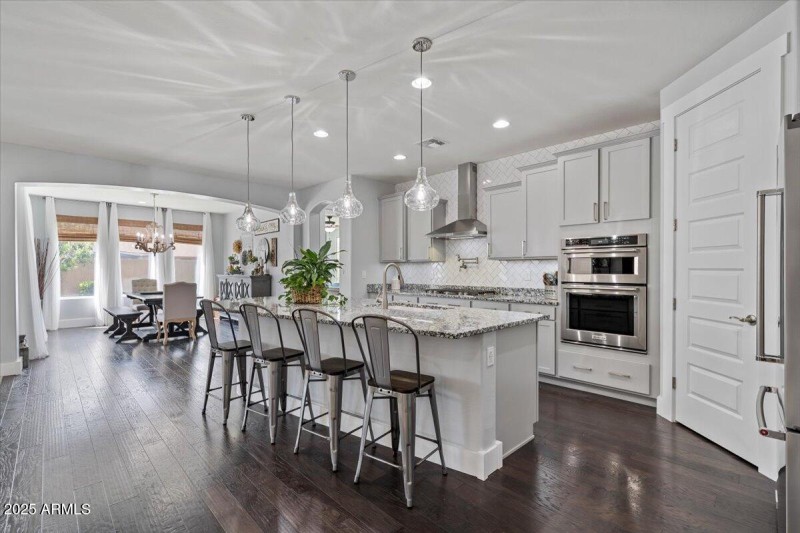 kitchendiningroom