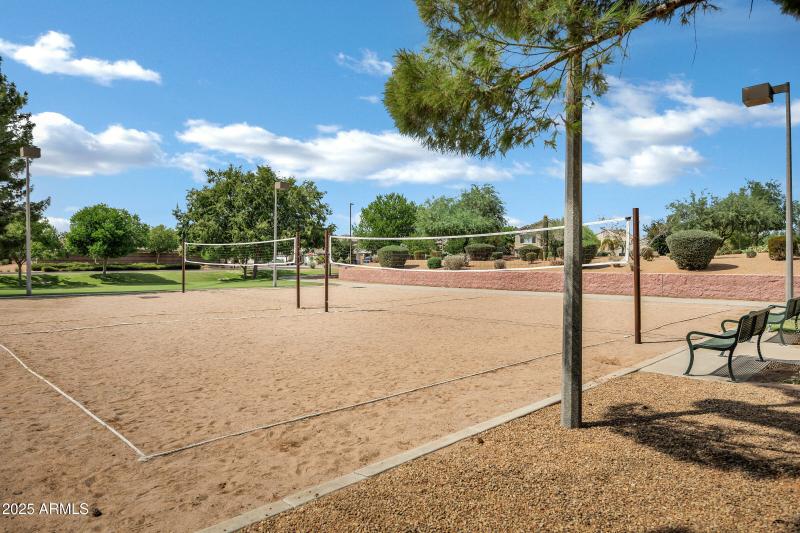 2943 E Mead Dr-38