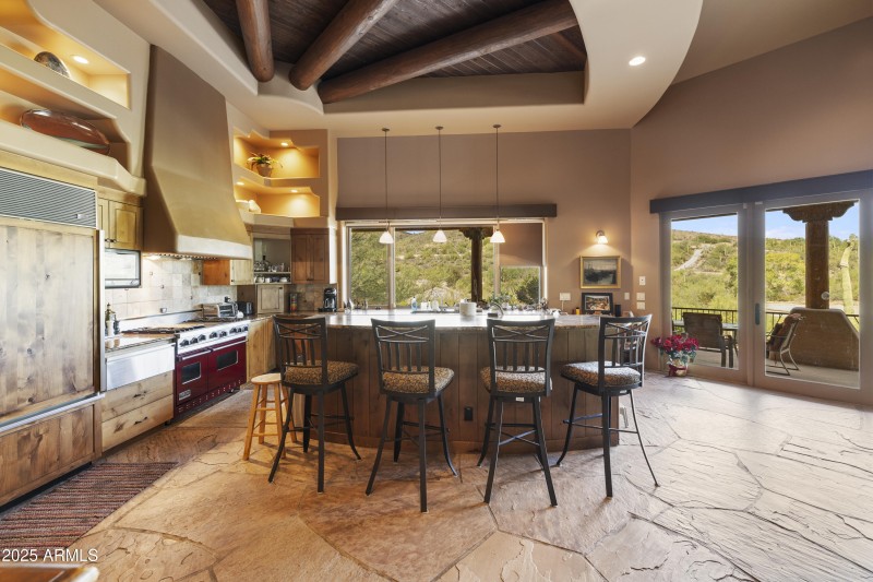 210-Kitchen