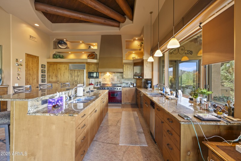 225-Kitchen