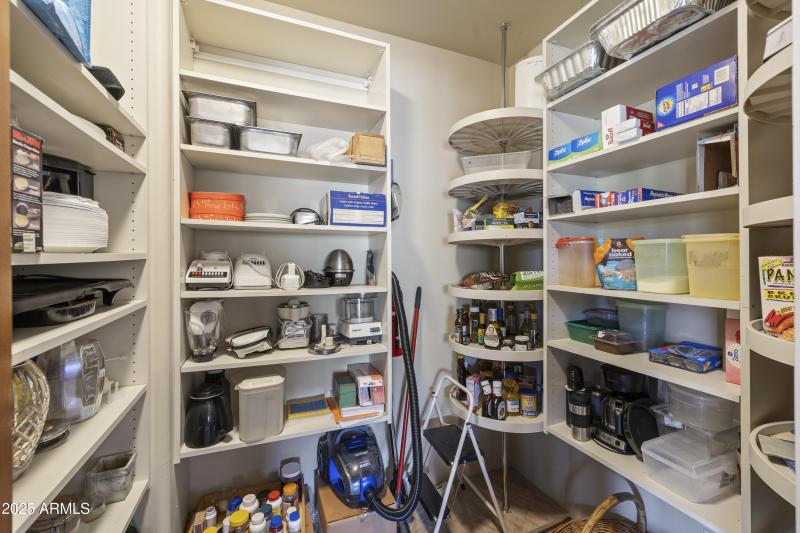 245-Pantry