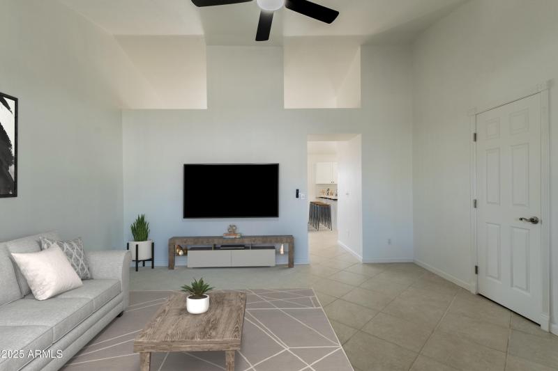 1626 N Pinnule Living Room 2