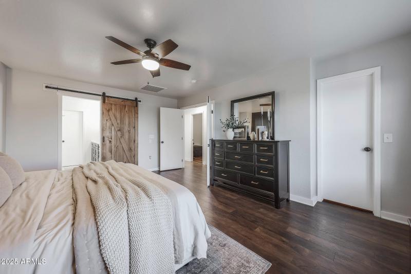 Large primary suite
