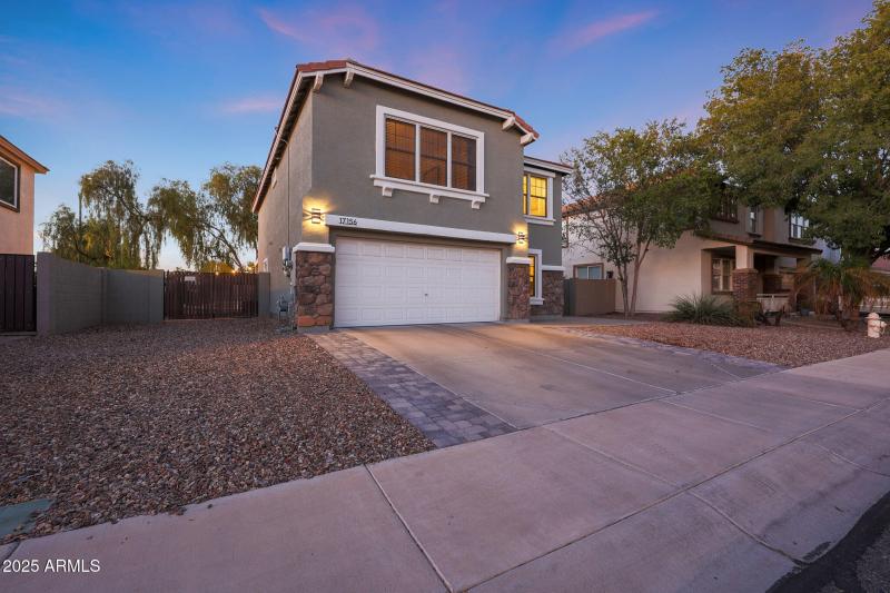 RV gate and wide driveway