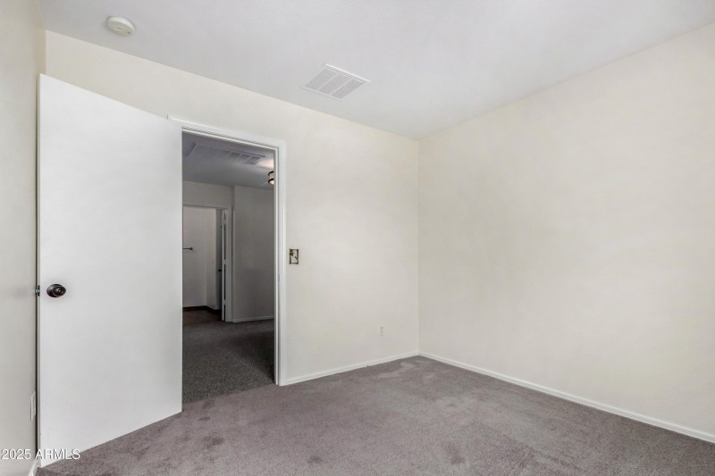 0e8ce59417577827e5d80eb70293050a