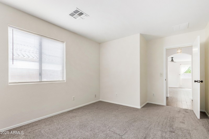 1c043f165d32fb30459303c3279be6ad