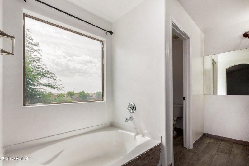 04c22bb1e96c4696998ffaea4cf8d3b7