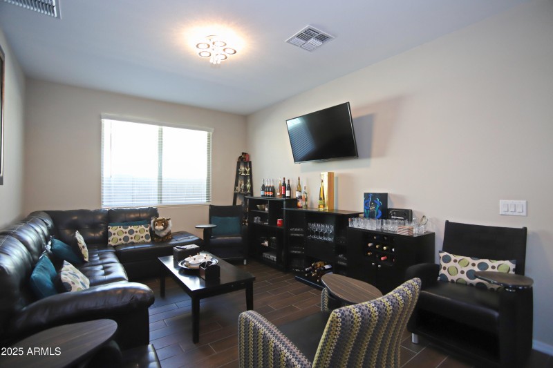 Flex room