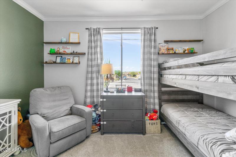Guest bedroom 1