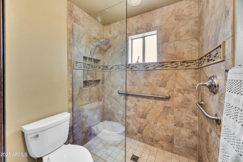 Casita Bathroom 2