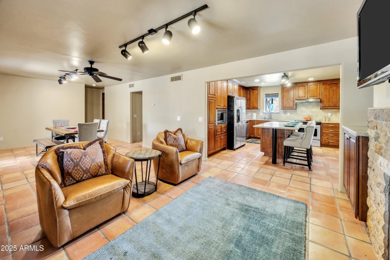 Casita Living 2