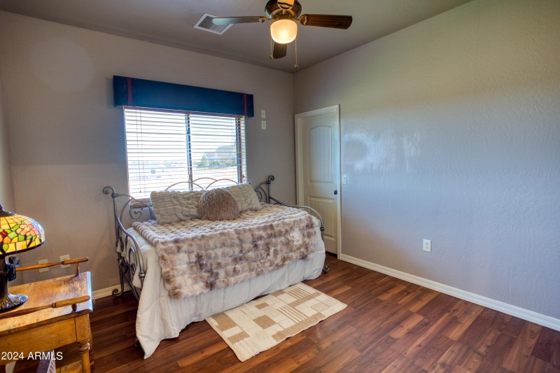 4th bedroom