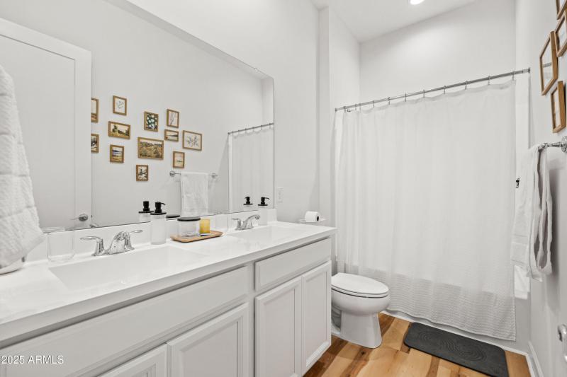 7a guest bathroom