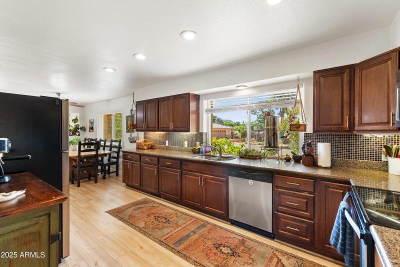 19-Kitchen