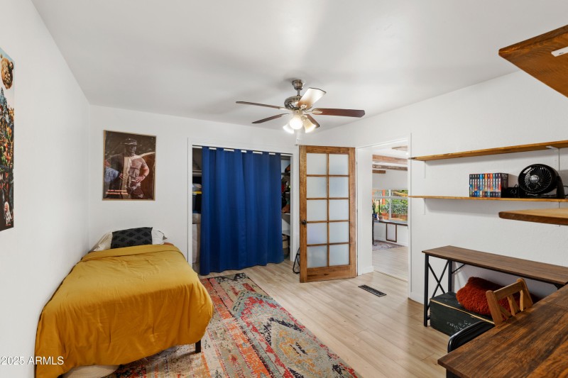 25-Bedroom 2