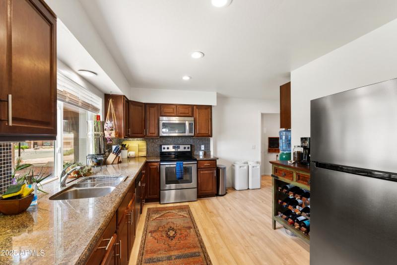 35-Kitchen 2