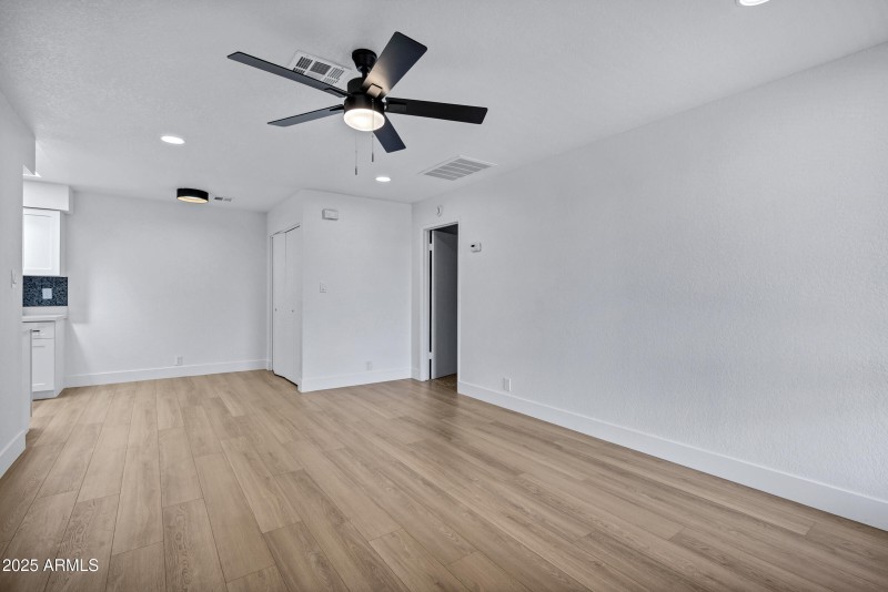 521 W Hononegh Dr unit 7-6