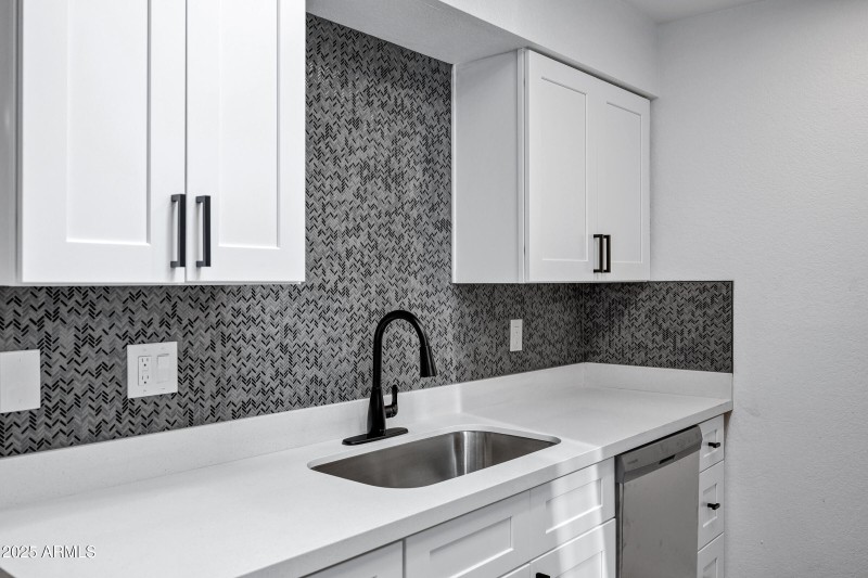521 W Hononegh Dr unit 7-12