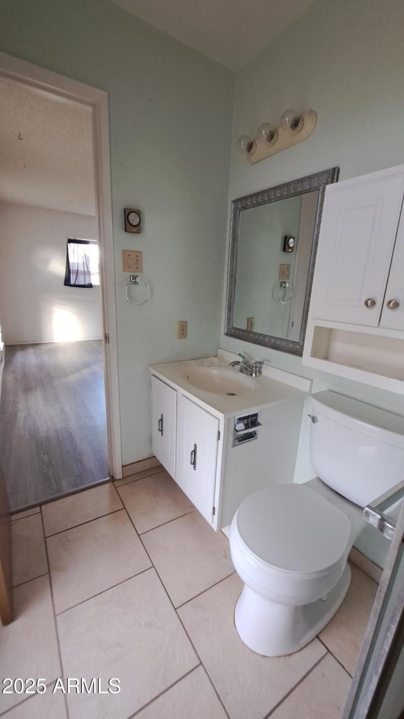 One of 3 bathrooms