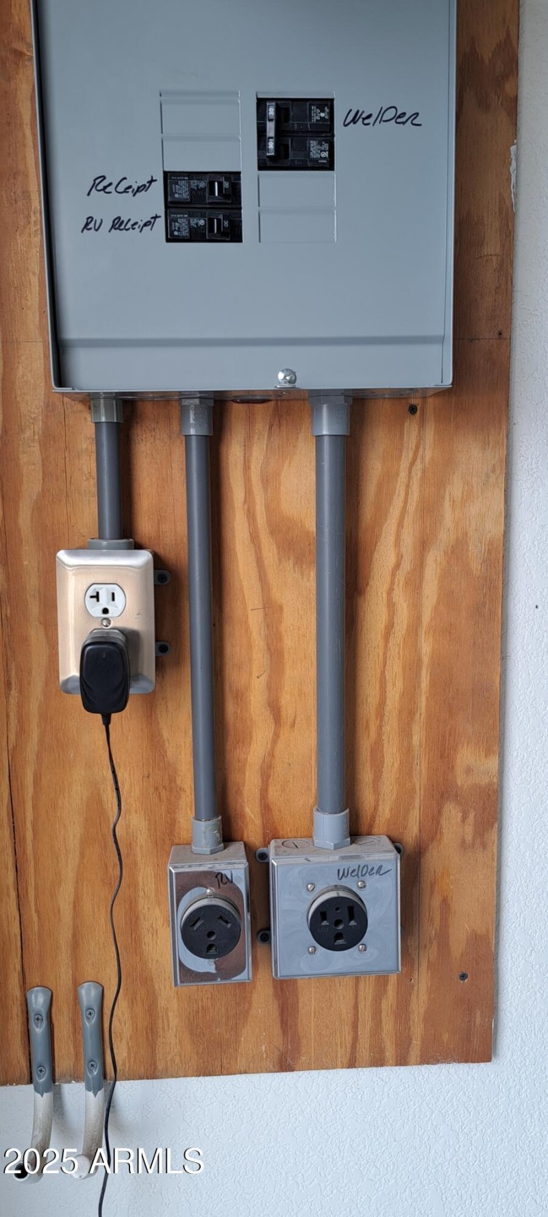 220v in garage