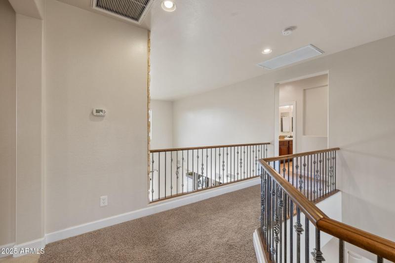 239-Loft